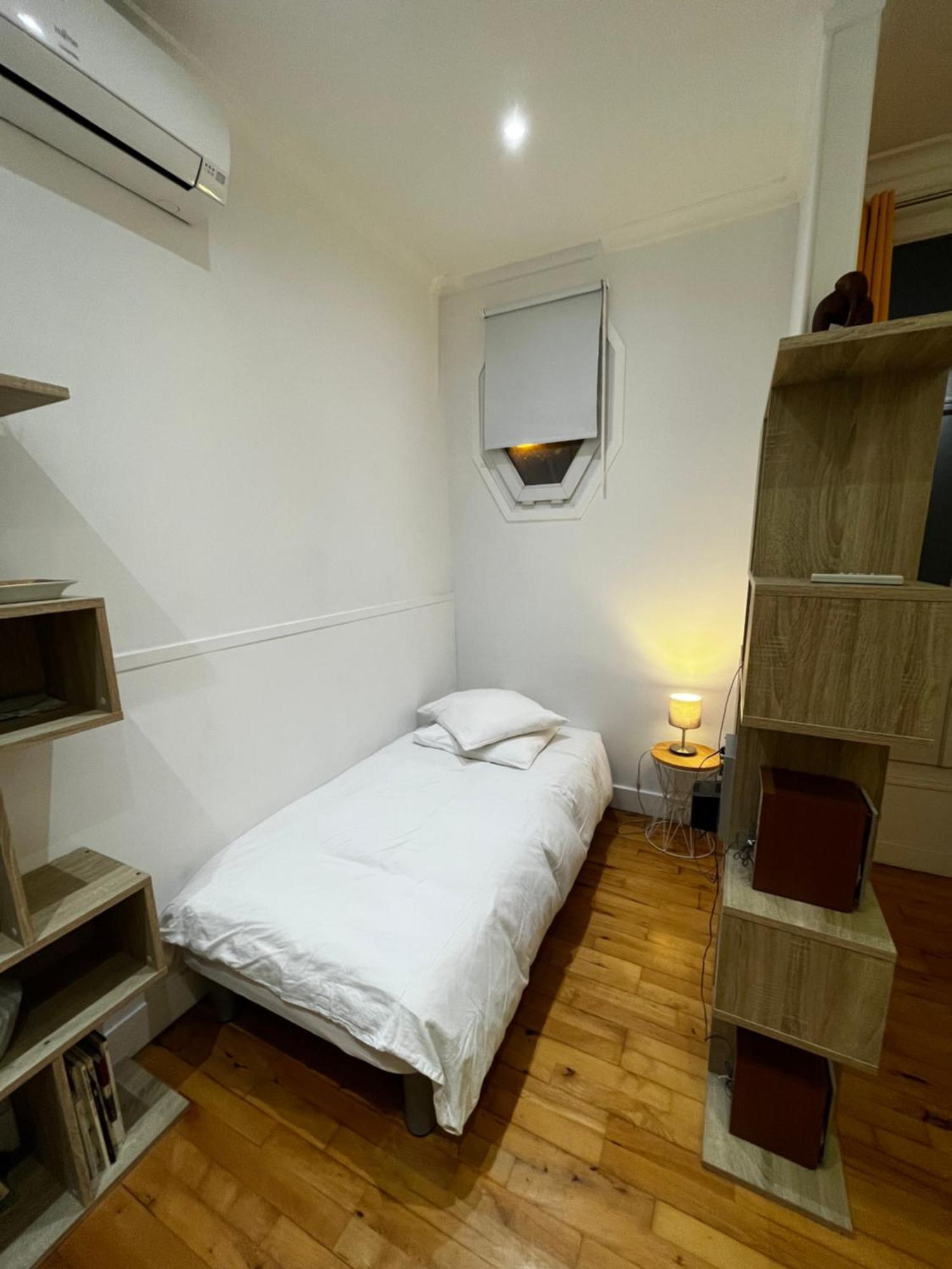 Nice Grand Appartement Face Jardin Bagian luar foto